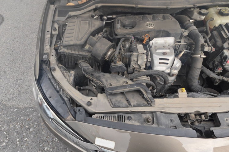 别克 英朗 2019款 15T 双离合进取型 国VI局部细节9006