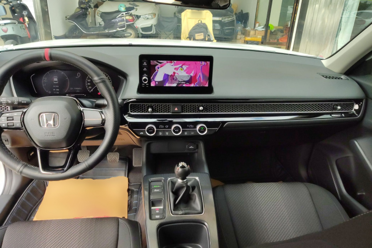 本田 型格 2022款 240TURBO 手动专属版中控内饰12