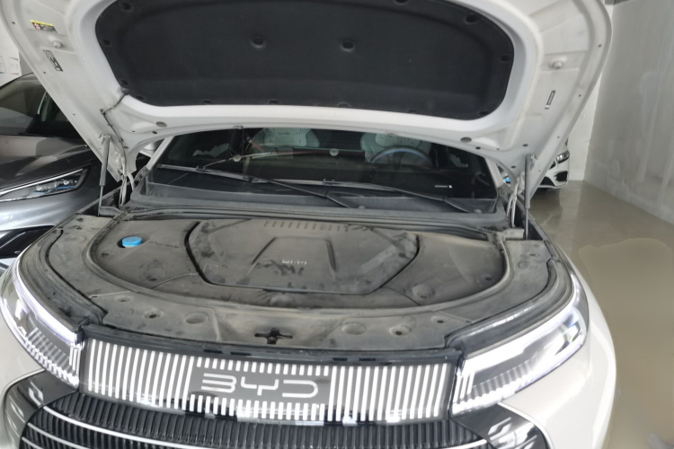 比亚迪 护卫舰07 2023款 DM-i 100KM 尊贵型机舱底盘24