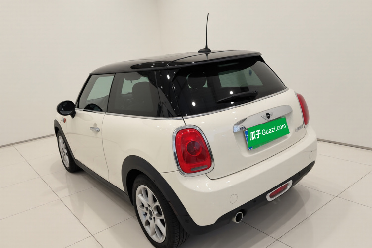 MINI 2014款 1.5T COOPER Fun车身外观5