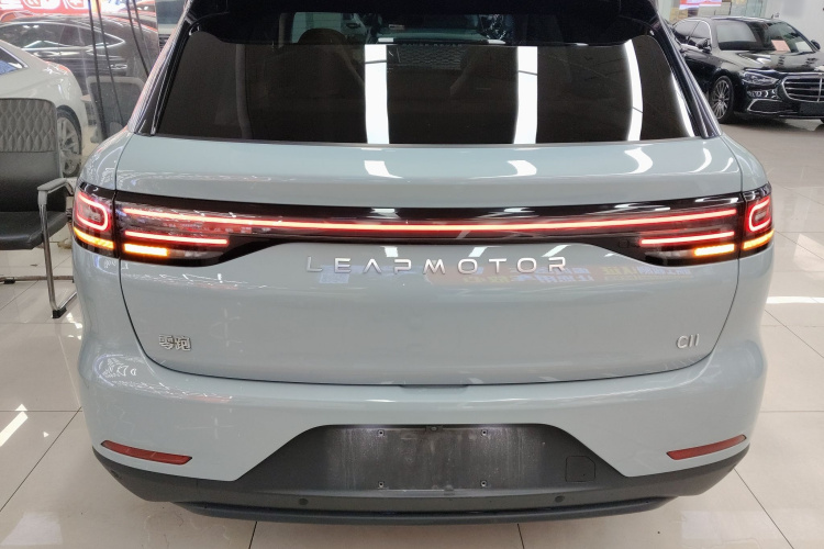 零跑汽车 零跑C11 2024款 增程 300尊享版车身外观6004