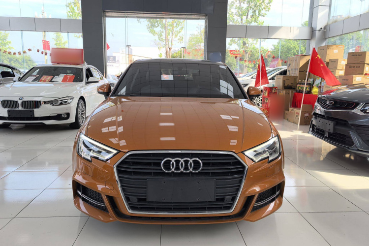 奥迪A3 2018款 30周年年型 Limousine 35 TFSI 时尚型车身外观6001