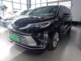 丰田 赛那SIENNA 2023款 2.5L混动 铂金版