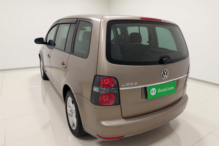 大众 途安 2015款 1.4T 手动风尚版5座车身外观5