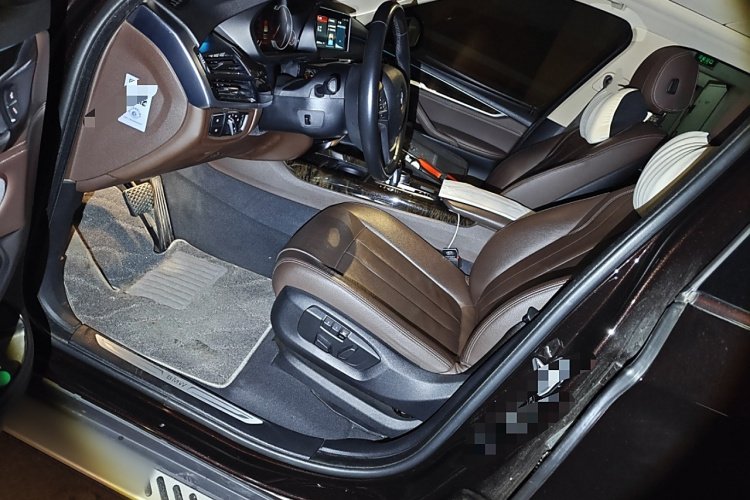 宝马X5(进口) 2018款 xDrive28i局部细节19