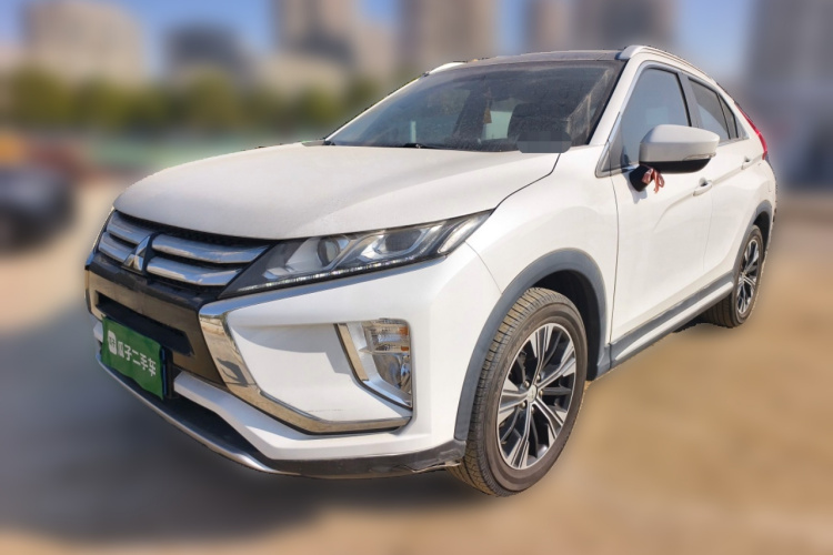 三菱 奕歌 2018款 1.5T CVT两驱梦想版车身外观1