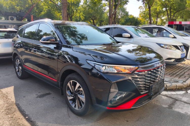 东风风神AX7 2022款 马赫版 1.5T DCT DF31车身外观3