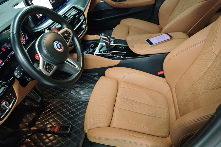 宝马5系(进口) 2022款 530i M运动套装中控内饰19