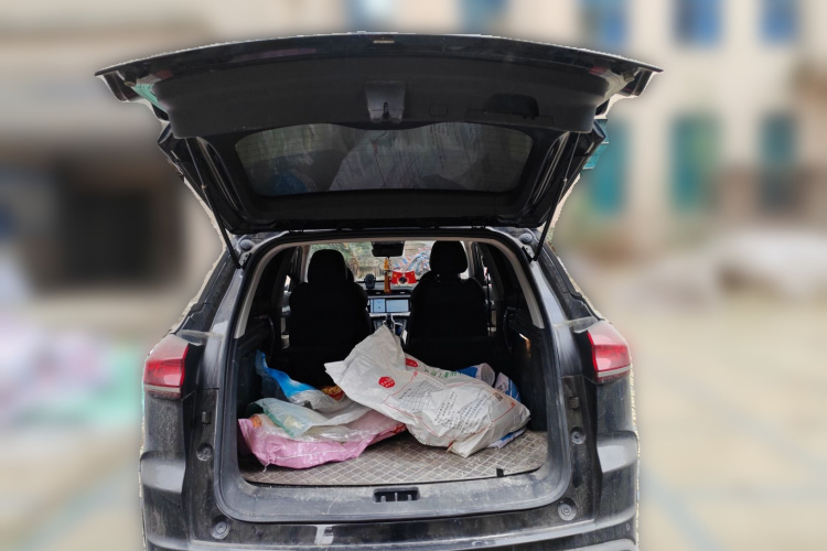 吉利汽车 2022款 博越X 1.8TD DCT智慧型局部细节23