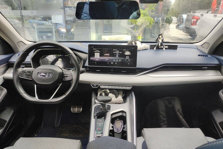 吉利汽车 星瑞 2021款 改款 2.0TD 尊贵型中控内饰7002