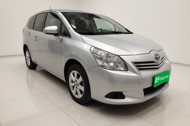 丰田 逸致 2014款 星耀 180E CVT精英版车身外观3