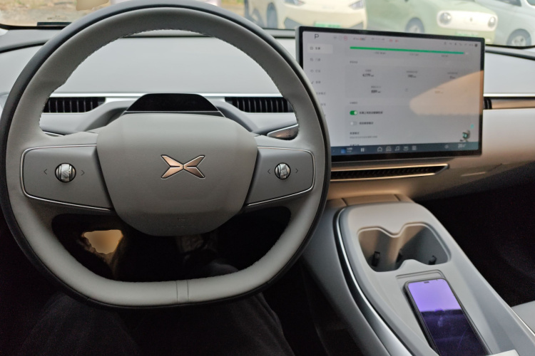 小鹏MONA M03 2024款 515 长续航中控内饰12