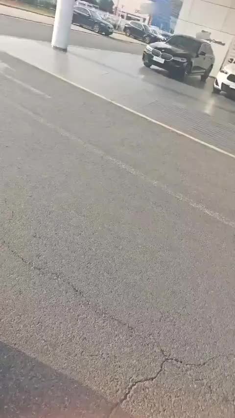 宝马X2 2023款 sDrive25i M运动曜夜版讲解2