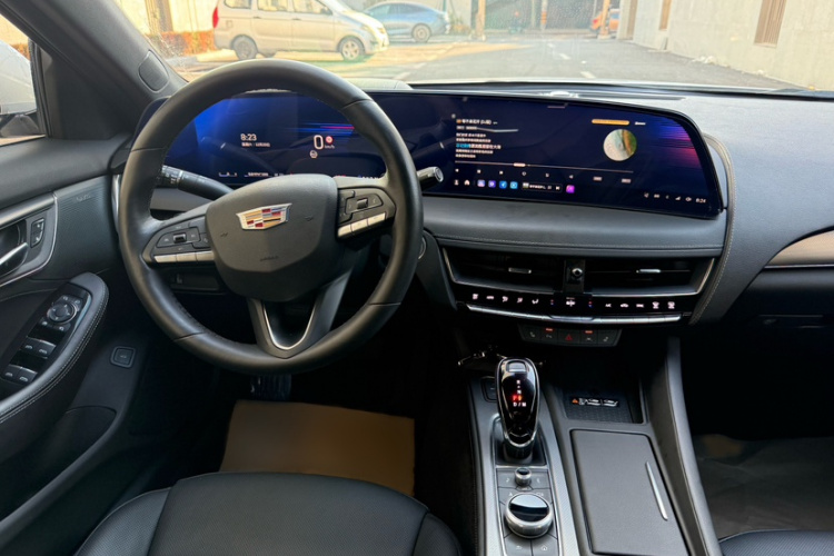 凯迪拉克CT5 2024款 28T 豪华型Pro中控内饰7003