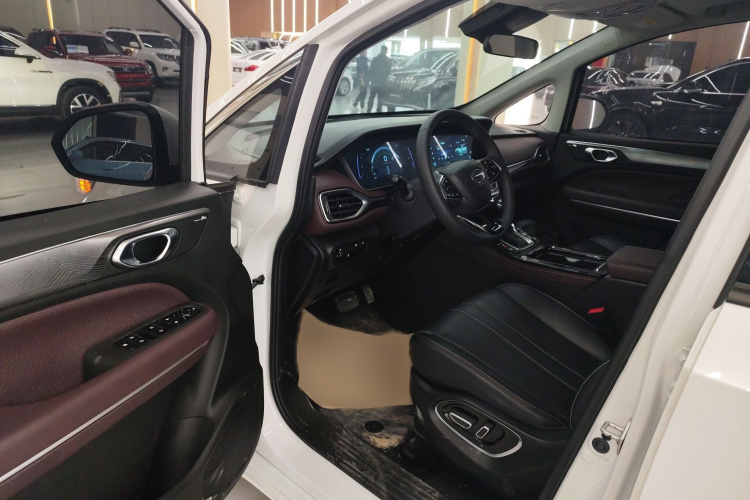 广汽传祺 传祺M6 2023款 PRO 270T DCT尊享版中控内饰7003