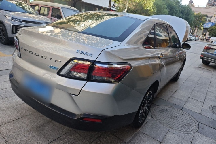 启辰D60 2018款 1.6L CVT舒适版车身外观6003