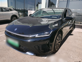 宝骏享境 2025款 插混 140km豪华版