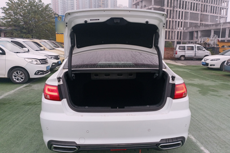 吉利汽车 帝豪GL 2019款 1.5T DCT精英智享型机舱底盘23