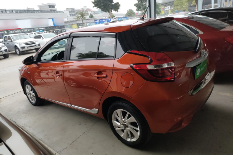 丰田 YARiS L 致炫 2016款 改款 1.5E CVT魅动版车身外观6003