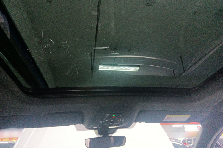 奥迪A4L 2023款 40 TFSI quattro 豪华动感型中控内饰22