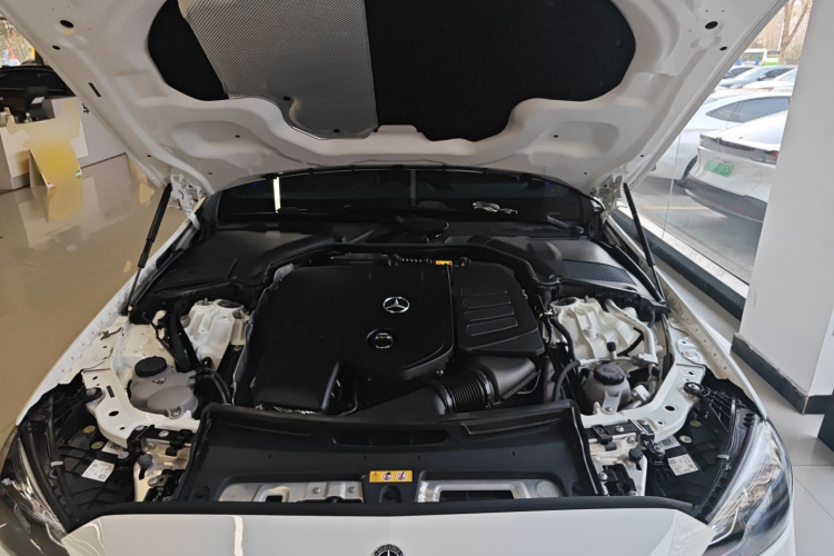 奔驰C级 2022款 改款 C 260 L 运动版局部细节24