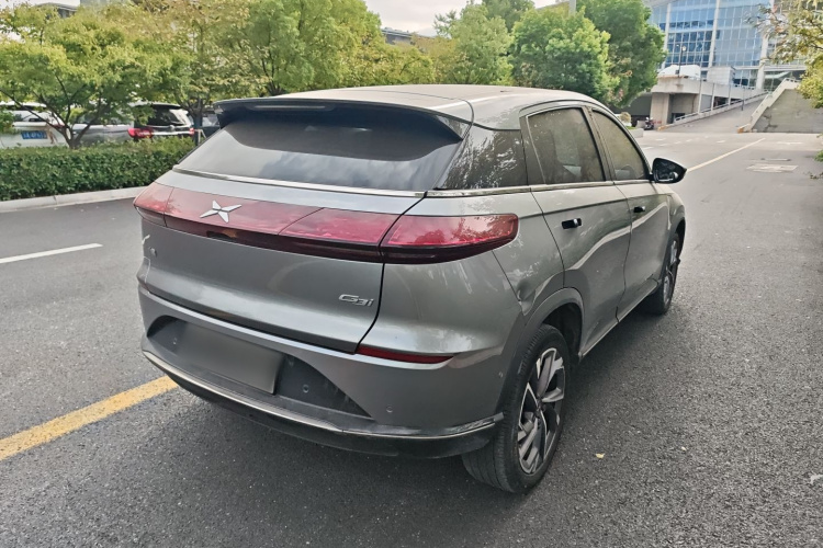 小鹏G3 2021款 G3i 520N+车身外观6005