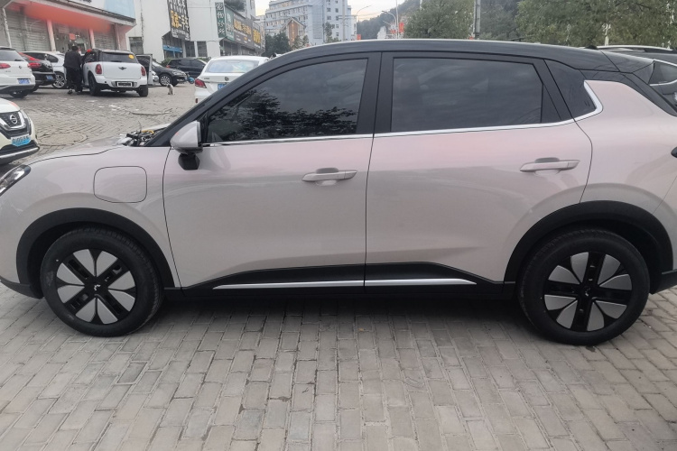 五菱汽车 缤果S 2025款 325km 尊享款车身外观4