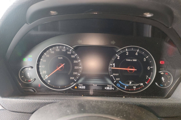 宝马3系 2019款 320Li M运动曜夜版局部细节14