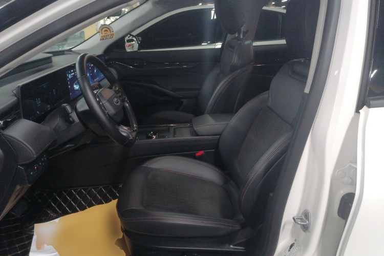 福特 蒙迪欧 2022款 改款 EcoBoost 245 豪华型中控内饰19