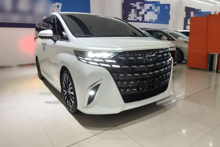 丰田 埃尔法 2024款 双擎 2.5L 尊贵版车身外观3