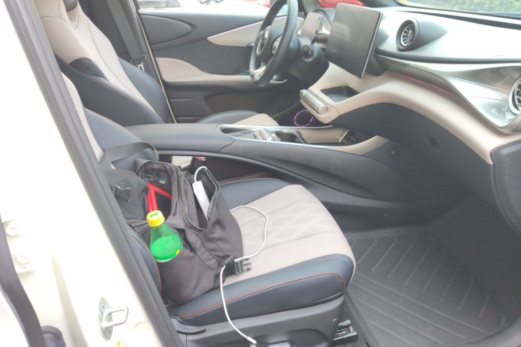 比亚迪 海豚 2024款 荣耀版 420km 时尚版局部细节41