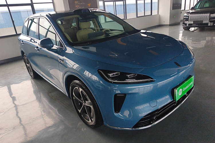 鸿蒙智行 尚界H5 2025款 增程 Max车身外观6002