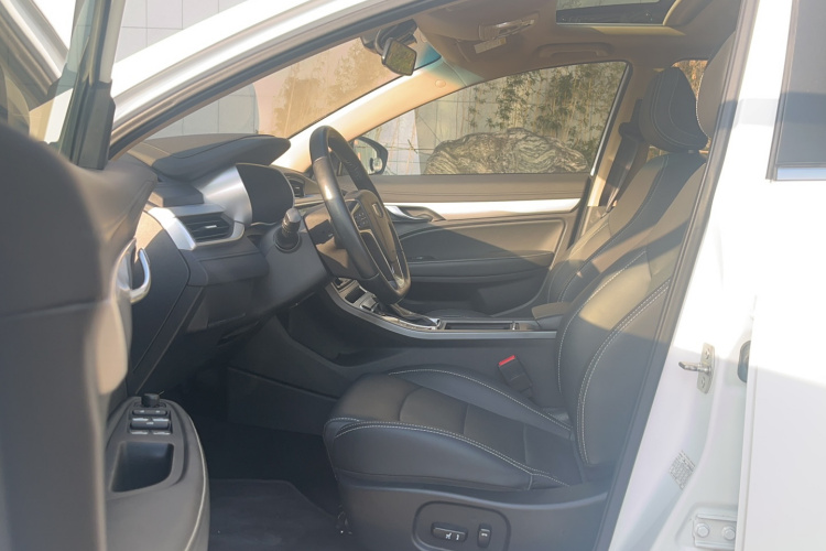 吉利汽车 帝豪 2018款 1.5L CVT尊贵型局部细节19