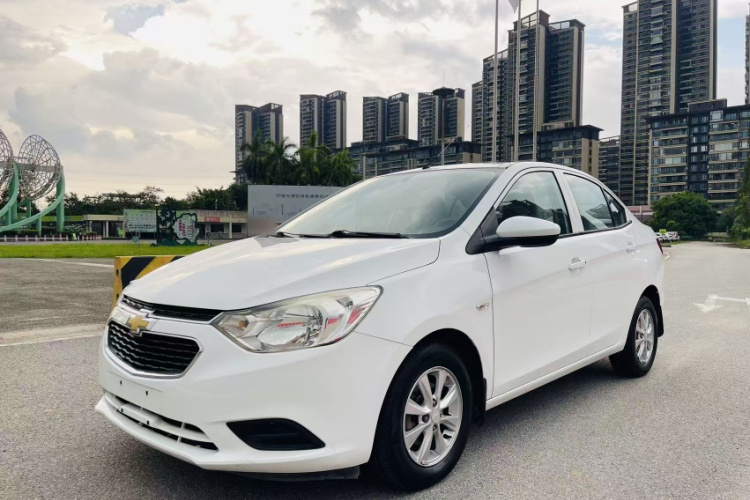 雪佛兰 2015款 赛欧3 1.3L 手动理想版车身外观6007