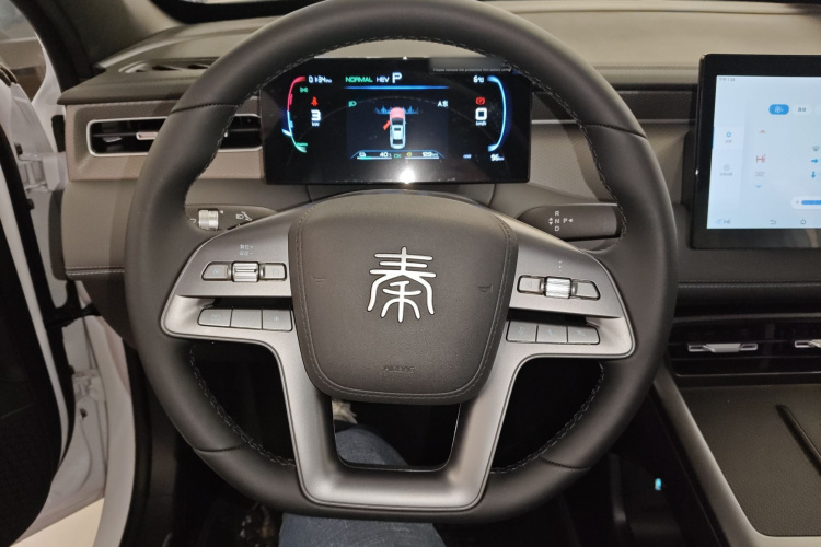 比亚迪 秦PLUS 2025款 DM-i 智驾版 128KM进取型中控内饰13