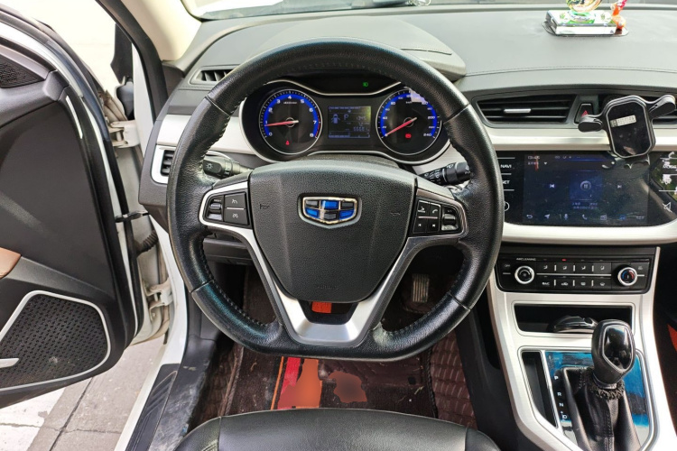 吉利汽车 远景 2018款 1.5L 自动幸福版中控内饰13