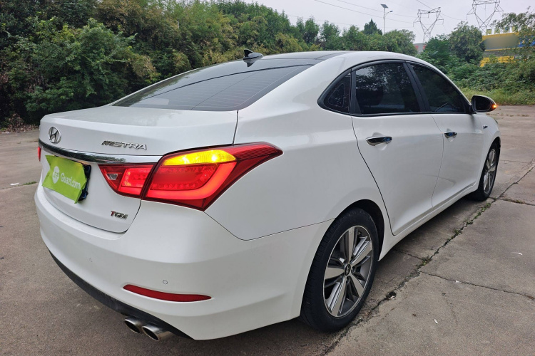 现代 名图 2016款 1.6T 自动旗舰型TOP车身外观7