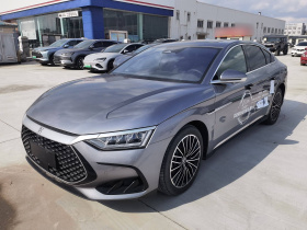 比亚迪 汉 2023款 DM-i 冠军版 121KM 尊享型