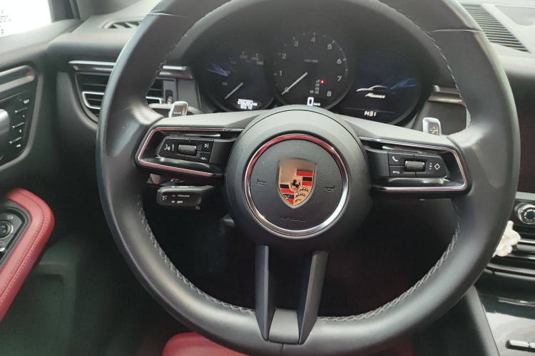 保时捷 2023款 Macan 2.0T中控内饰13