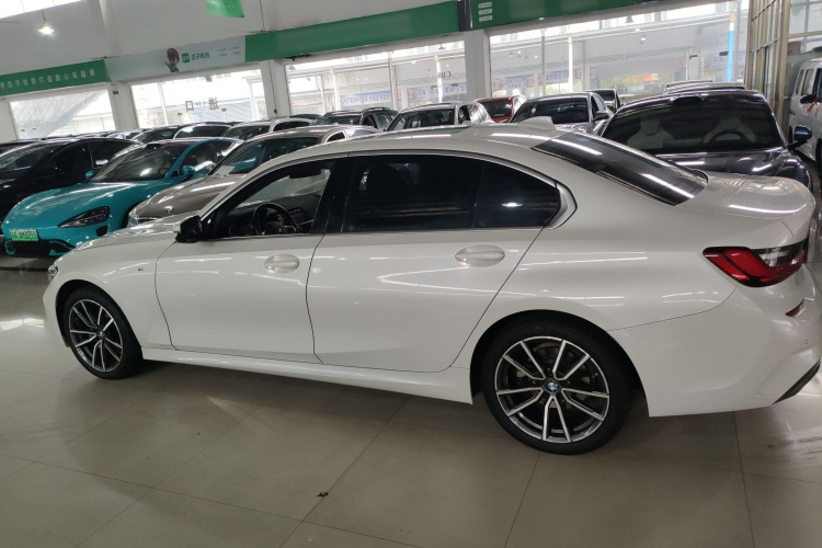 宝马3系 2022款 325Li M运动套装车身外观6003