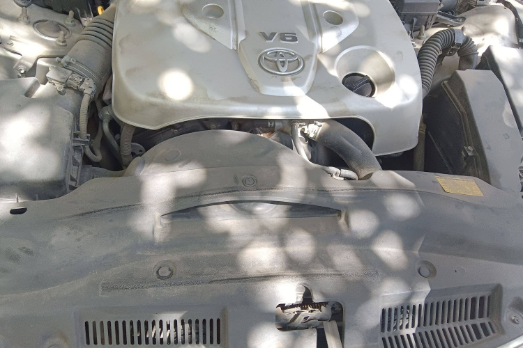 丰田 锐志 2010款 2.5S 风尚菁华版局部细节24