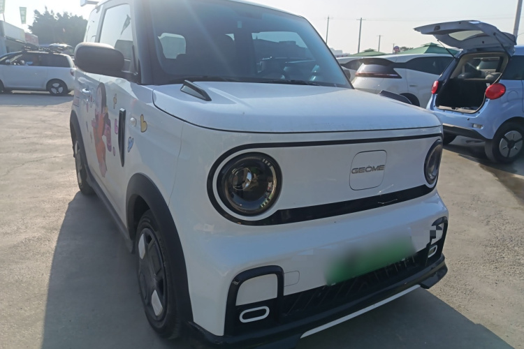 吉利银河 2025款 210km 熊猫卡丁车身外观3