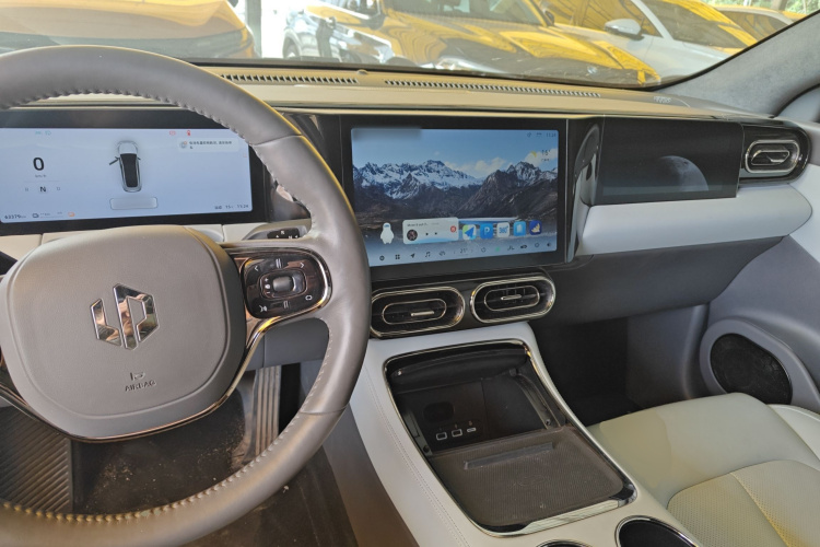 零跑汽车 零跑C01 2022款 后驱超长续航版中控内饰12