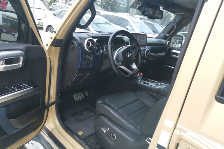 北京BJ40 2019款 2.3T 自动四驱环塔冠军版 国VI中控内饰20