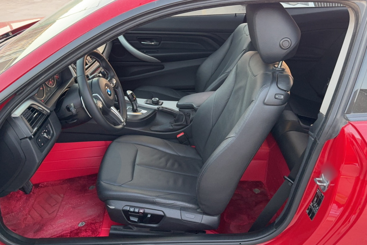 宝马4系 2014款 420i 时尚型局部细节19