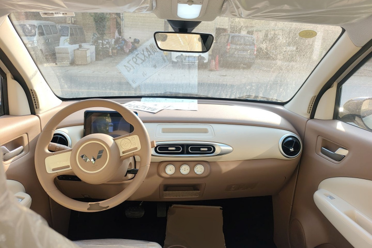 五菱汽车 宏光MINIEV 2025款 四门版 进阶款中控内饰12