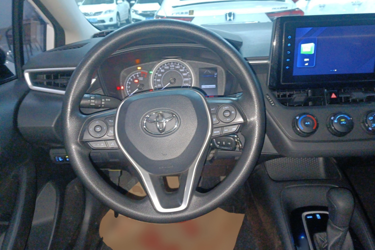 丰田 卡罗拉 2022款 TNGA 1.5L CVT先锋版中控内饰13