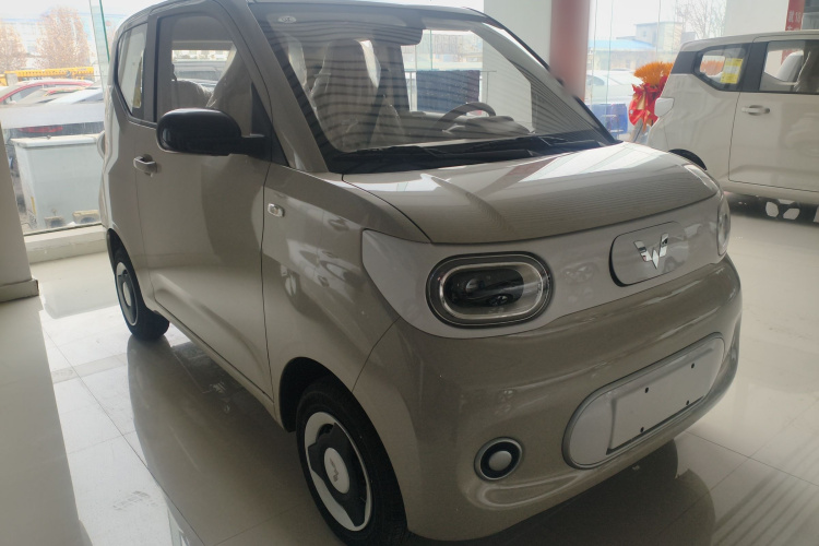 五菱汽车 宏光MINIEV 2024款 第三代 215km 青春版车身外观6002