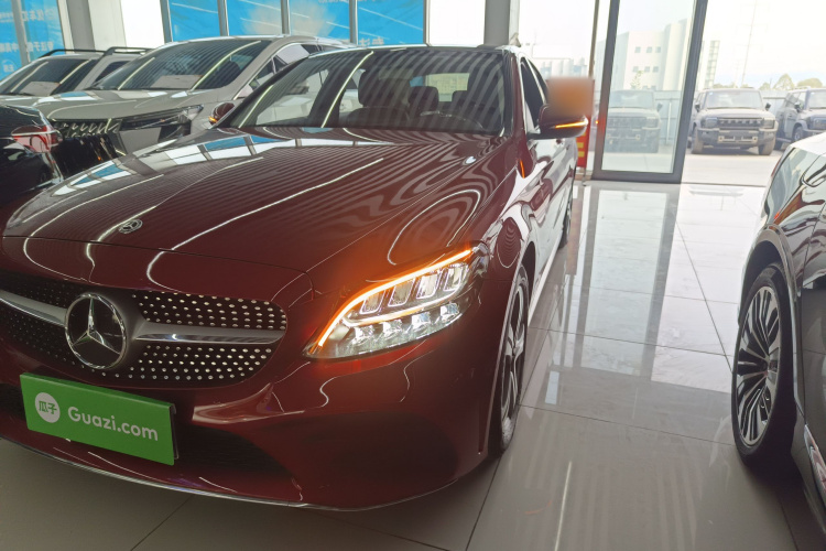 奔驰C级 2020款 C 260 L 运动版局部细节36