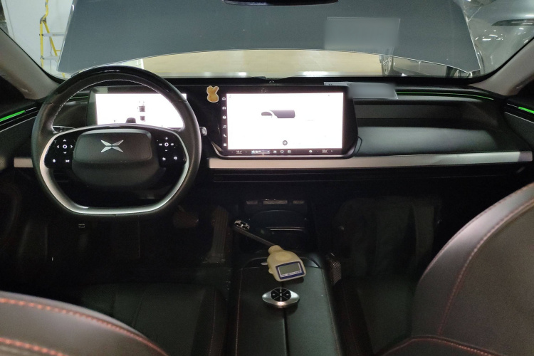 小鹏P7 2020款 670N中控内饰7002